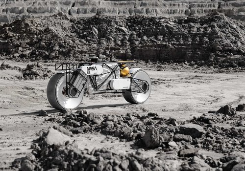 Однажды космонавты смогут прокатиться на этом мотоцикле по Луне
